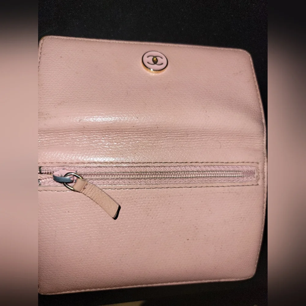 💚❤️SALE!!! CHANEL Pink Card Case/Wallet Caviar key chain - Picture 6 of 9